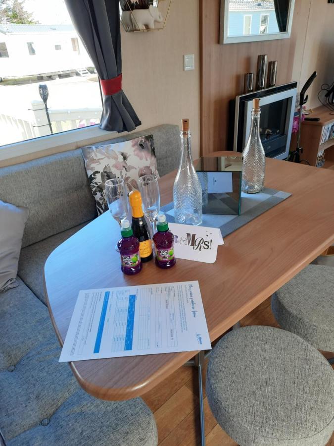Haggerston Castle 3 Bedroom Deluxe Holiday Home Cheswick  Eksteriør billede