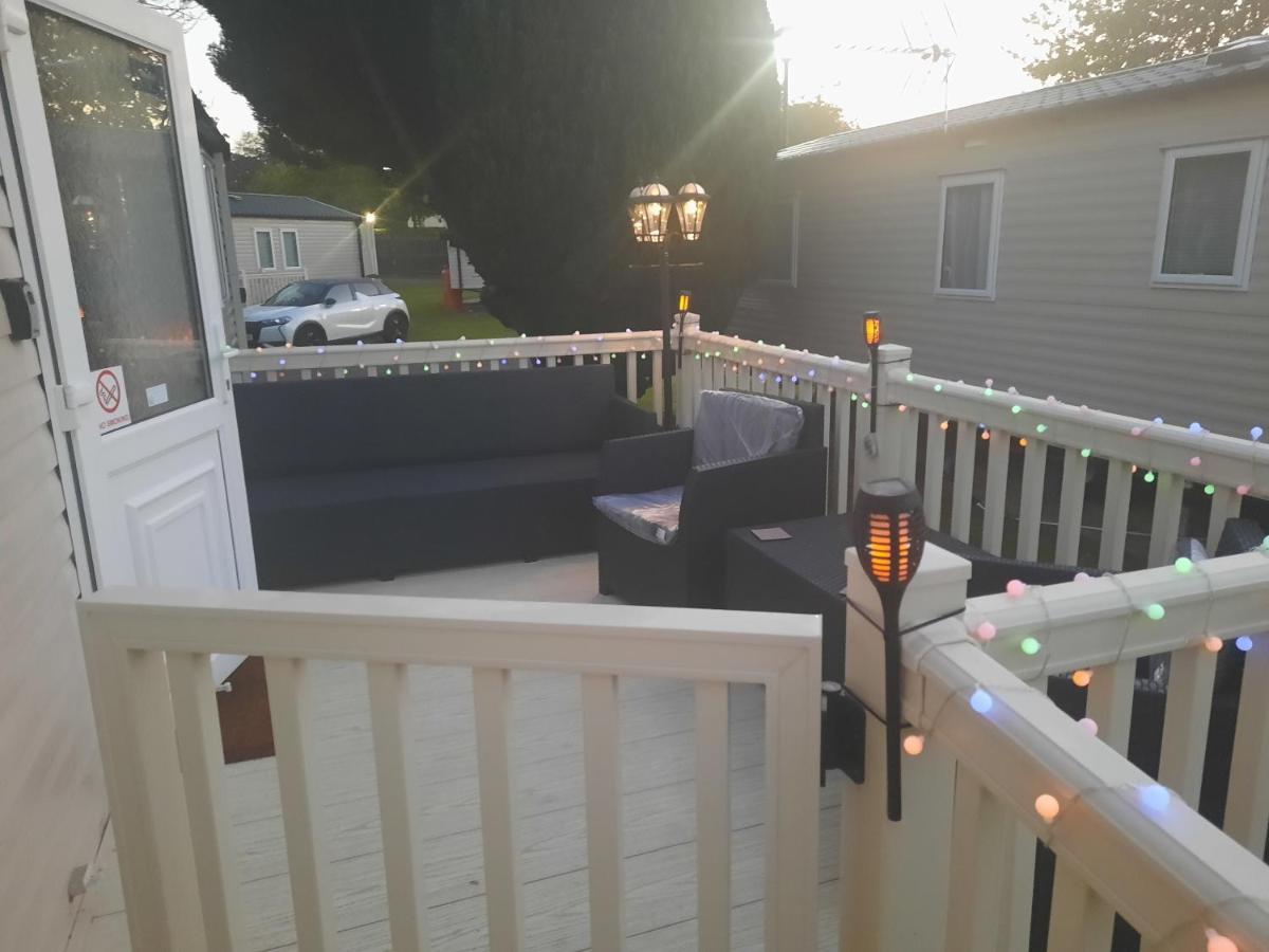 Haggerston Castle 3 Bedroom Deluxe Holiday Home Cheswick  Eksteriør billede