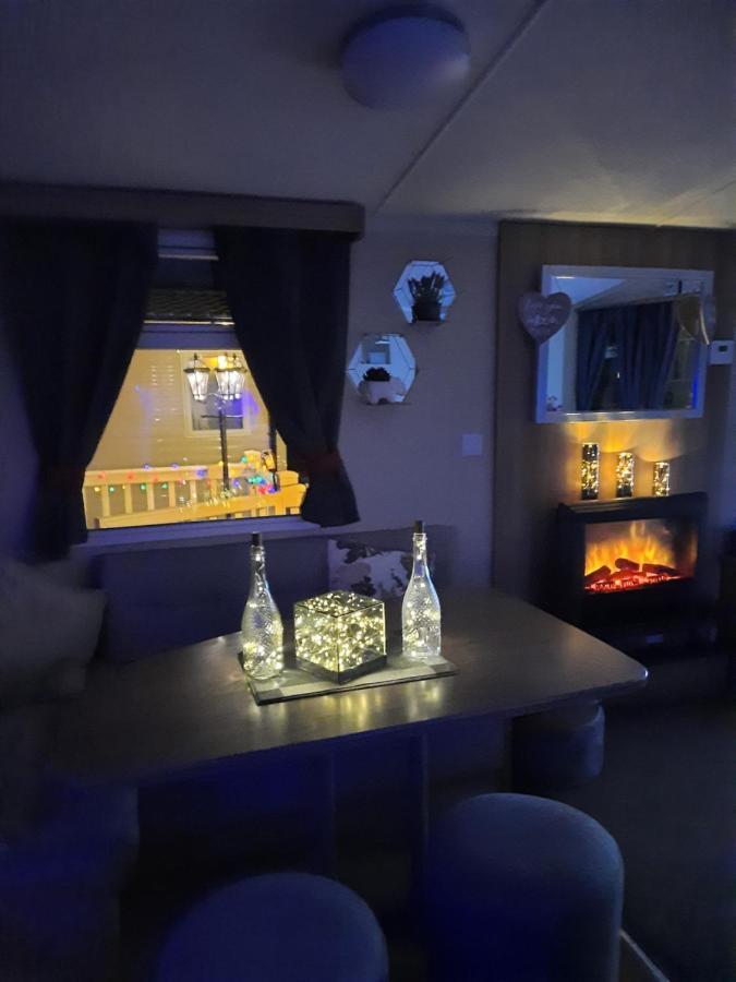 Haggerston Castle 3 Bedroom Deluxe Holiday Home Cheswick  Eksteriør billede