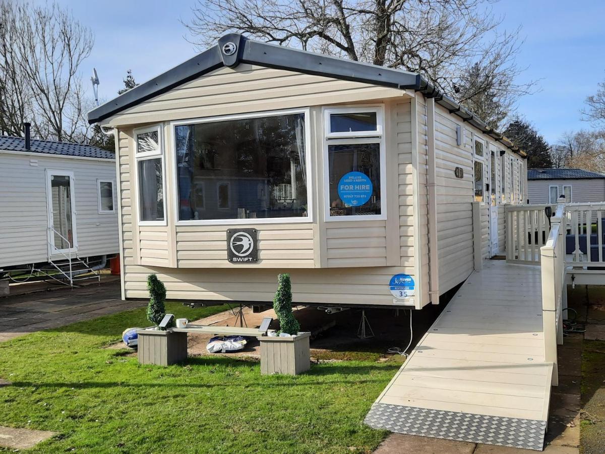 Haggerston Castle 3 Bedroom Deluxe Holiday Home Cheswick  Eksteriør billede