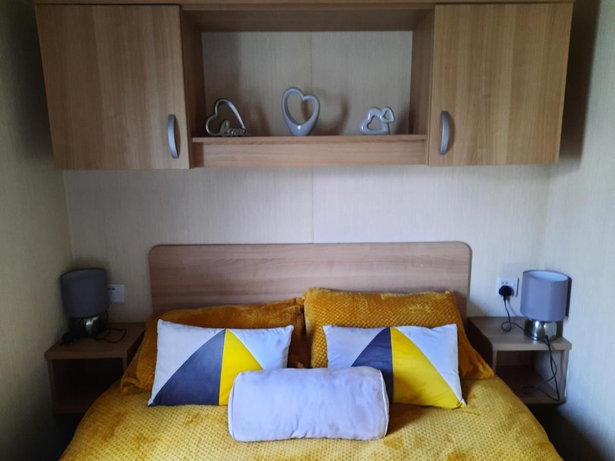 Haggerston Castle 3 Bedroom Deluxe Holiday Home Cheswick  Eksteriør billede