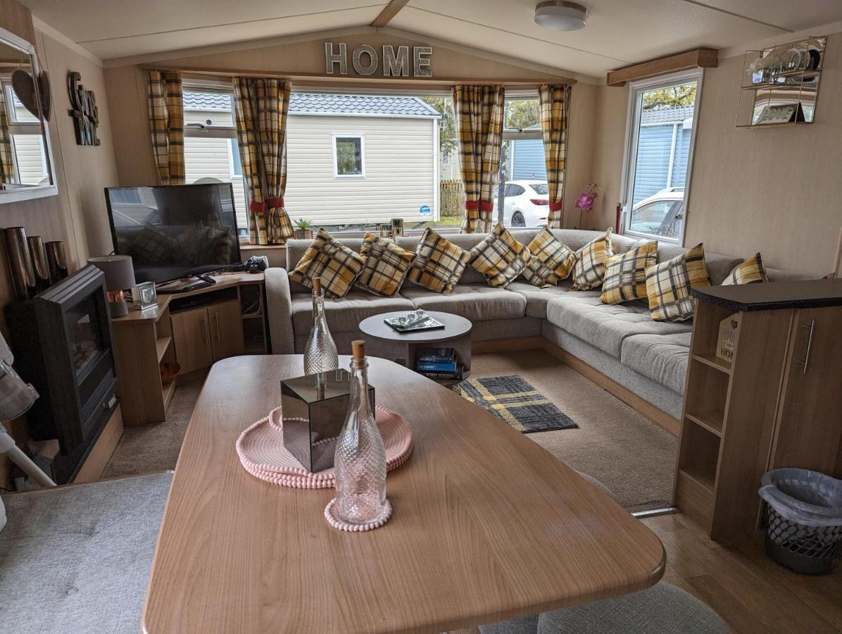 Haggerston Castle 3 Bedroom Deluxe Holiday Home Cheswick  Eksteriør billede